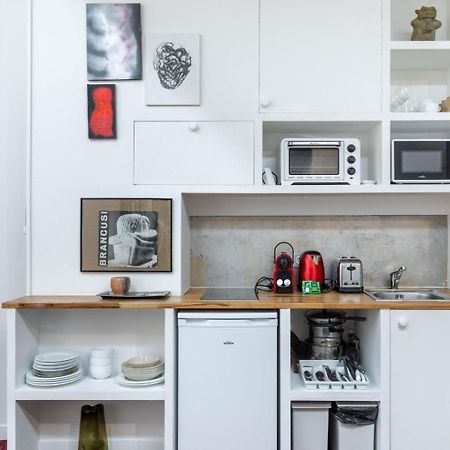 Guestready - Artist Loft With A Vertical Garden Parigi Esterno foto