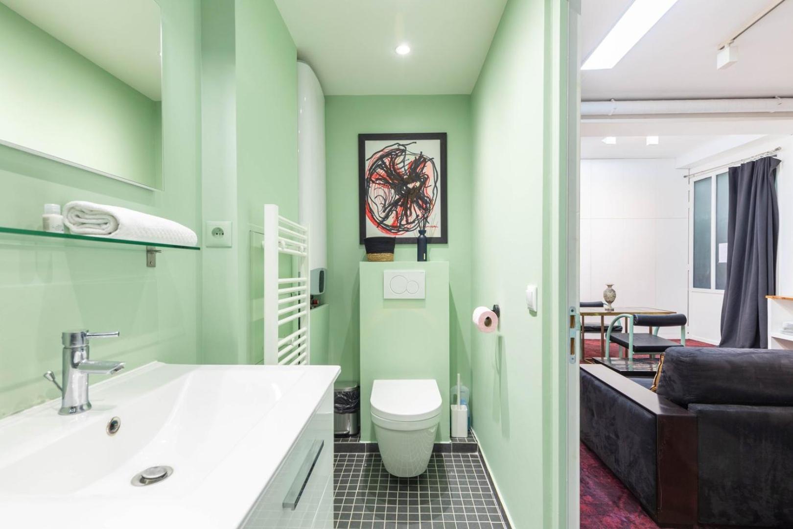 Guestready - Artist Loft With A Vertical Garden Parigi Esterno foto